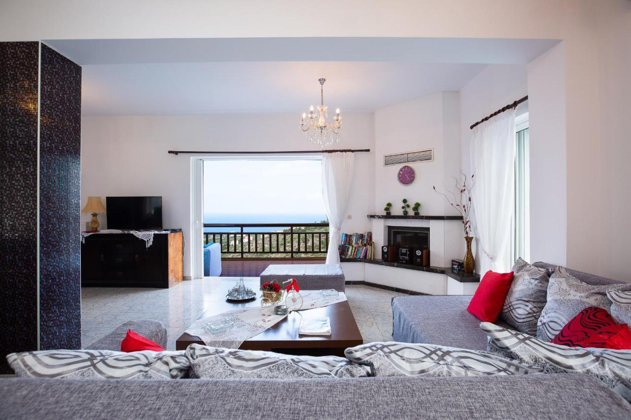 Ekaterini Vip Villa 플라카 외부 사진